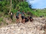 TMMD ke-126, Warga Apresiasi Kodim Manggarai Bangun Teflor Jalan Buka Isolasi Desa Rado