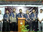 Konferensi-Pers-usai-pendaftaran-Paket-terakhir.jpg