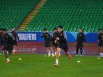 LIVE-STREAMING-Indonesia-vs-Irak-di-Kualifikasi-Piala-Dunia-2026-Ujian-Skuad-Shin-Tae-yong.jpg