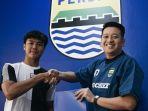 Manajemen-Persib-Bandung-secara-resmi-mengumumkan-Nazriel-Alfaro.jpg