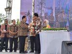 Mantan-Wakil-Gubernur-NTT-Esthon-Foenay.jpg