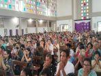 Minggu-Adven-Ke-IV-Uskup-Mgr-Domi-Saku-Ajak-Umat-Menyongsong-Tuhan-dengan-Sukacita.jpg