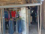 Pakian-rombengan-yang-dijual-di-pasar-Rombengan-Wae-Reca-Borong.jpg