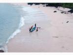 Pantai-Ina-Burak-dengan-pasir-putih-lembut-yang-masih-tersembunyi-di-Adonara.jpg