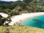 Pantai-Koka-Maumere-Nusa-Tenggara-Timur.jpg