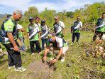 Pegawai-Rutan-Kelas-IIB-Soe-melaksanakan-penanaman-1500-anakan.jpg