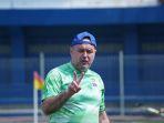 Pelatih-Bojan-Hodak-mengaku-senang.jpg