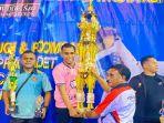 Pengurus-Dojang-Naikolan-dengan-pelatih-dan-atlet-atlet-yang-meraih-juara-satu-umum.jpg