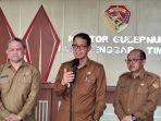 Penjabat-Gubernur-NTT-Dr-Andriko-Noto-Susanto-didampingi-Sekda-NTT.jpg