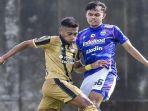 Persib-Beri-Pelajaran-Kepada-Dewa-United-di-Uji-Coba-Liga-1-Ini-Pengakuan-Jan-Olde-Riekerink.jpg