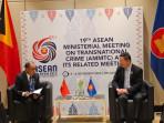 Pertemuan-Sekretaris-Jenderal-ASEAN-Dr-Kao-Kim-dan-Menteri-Dalam-Negeri-Timor-Leste.jpg