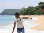 Pesona-Pantai-Mingar-di-Desa-Pasir-Putih-Kecamatan-Nagawutung-Kabupaten-Lembata.jpg