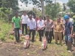 Polisi-dan-warga-tanam-jagung.jpg