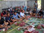 Polres-Alor-membagikan-440-paket-daging-kurban-kepada-anak-yatim-janda-serta-orang-tua.jpg