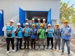 Pose-bersama-para-petugas-lingkup-PT-PLN-Persero.jpg