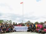 Puluhan-pelajar-SD-SMP-SMA-guru-pemuda-dan-warga-berkumpul-dalam.jpg