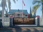 Putusan-Praperadilan-Erasmus-Mandato-Ditolak.jpg