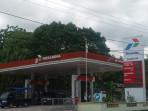 SPBU-LABARAI-Para-pengendara-sedang-mengantre-untuk-mengisi-BBM.jpg