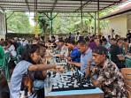 Semarak HUT ke-80, 125 Pecatur Adu Strategi di Turnamen Catur Brimob Atambua