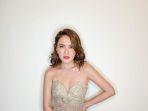 Shandy-Aulia-dalam-balutan-strapless-mini-dress.jpg