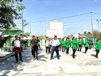 TNI-Polri-di-Kabupaten-Rote-Ndao-senam-bersama.jpg