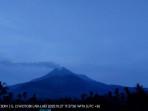 Tampak-Gunung-Lewotobi-Laki-laki-di-Kabupaten-Flores-Timur-NTT-pada-Senin-271025.jpg