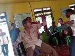 Tangkapan-layar-perkelahian-dua-kepala-dusun.jpg