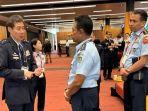 Wakasau-dan-pejabat-angakatan-udara-Jepang-membahas-latihan-bersama.jpg