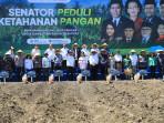 Wakil-Ketua-DPD-RI-GKR-Hemas-bersama-anggota-DPD-RI-serta-unsur-Forkopimda-NTT.jpg