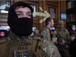 Warga-Inggris-sukarela-menjadi-tentara-relawan-di-Ukraina.jpg