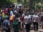 Warga-Kecamatan-Mauponggo-Kabupaten-Nagekeo-NTT.jpg
