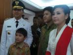 ahok-bersama-istri-dan-anak-keluarga.jpg