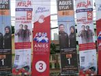 alat-peraga-kampanye-umbul-umbul-ketiga-pasangan-cagub-cawagub-dki_20170125_172215.jpg