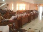 anggota-banggar-dpdr-ttu-bersama-pemerintah-membahas-rapbd-tahun-2019-di-kantor-dprd-ttu.jpg