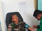 anggota-tni-saat-mendonorkan-darah.jpg