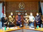 bamsoet-saat-pertemuan-pimpinan-mpr-ri-dengan-pimpinan-badan-pengkajian-mpr-ri.jpg
