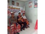 benny-litelnoni-saat-berada-di-dpp-pkpi-ntt-untuk-mendaftar_20170607_152919.jpg