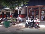 berbagai-jenis-motor-siap-ditawarkan-untuk-di-sewa-di-labuan-bajo.jpg