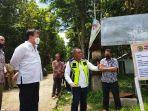 bupati-mabar-tinjau-ruas-jalan-simpang-nara-wontong-pateng-leong-wae-ncuring.jpg