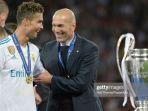 cristiano-ronaldo-dan-zinedine-zidane-5.jpg