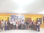 dekan-fpik-ukaw-umbu-dawaspi-msc-pose-bersama-w.jpg