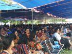 di-sumba-timur-gubernur-viktor-sebut-2022-masyarakat-ntt-minum-air-bersih-langsung-dari-kran.jpg