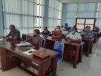 direktur-politani-kupang-dan-para-peserta.jpg