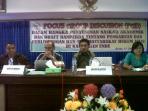 dprd-inisiasi-ranperda-perlindungan-hak-masyarakat-hukum-adat_20151017_121137.jpg