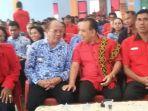 drs-agustinus-niga-dapawole-baju-korpri-menghadiri-konfercab-pdip-se-sumba-di-waikabubak.jpg