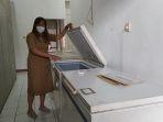 emma-simanjuntak-menunjukkan-kesiapan-fasilitas-c.jpg