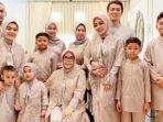 gaya-lebaran-keluarga-syahrini.jpg
