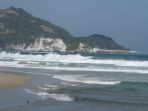 gelombang-air-laut-pada-pantai-kiriwai_20180701_122911.jpg