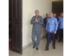 gubernur-ntt-viktor-bungtilu-laiskodat-dan-ketua-dprd-ntt-hanwar-pua-geno_20180917_214639.jpg