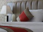 hotel-on-the-rock-promo-sweet-memory.jpg